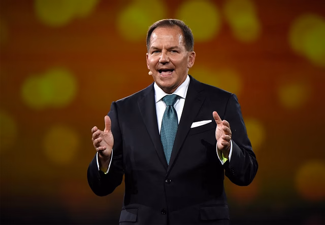 Paul Tudor Jones, tỷ phú quỹ phòng hộ, tin rằng AI sẽ tạo ra cuộc cách mạng năng suất dài hạn.