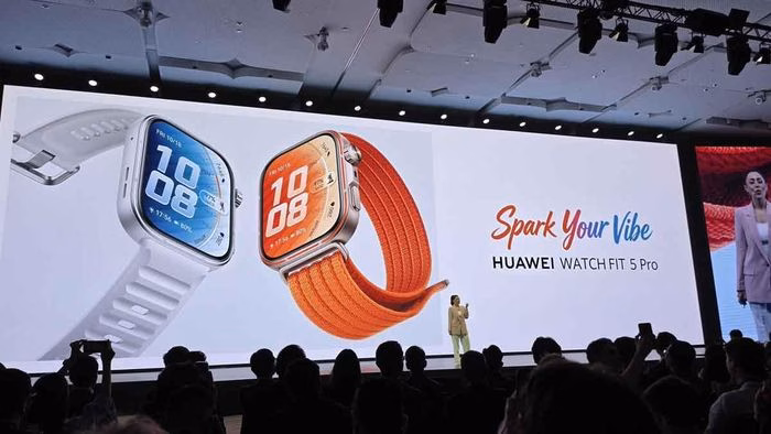 Huawei Watch Fit 5 Series sở hữu diện mạo thời thượng, phù hợp cho cả tập luyện và đi làm